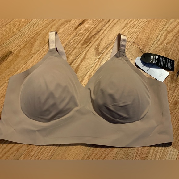 EBY Other - NWT EBY Relief Bra, Nude size XLDD